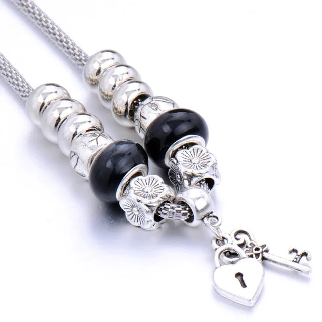 Beaded necklace Couple alloy beads heart-shaped key chain necklace pendant women's retro multi-layer jewelry Sweater chain