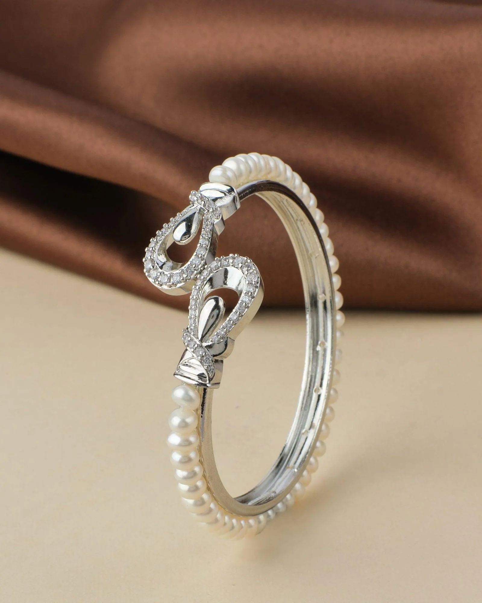 Classy White Pearl Bangle