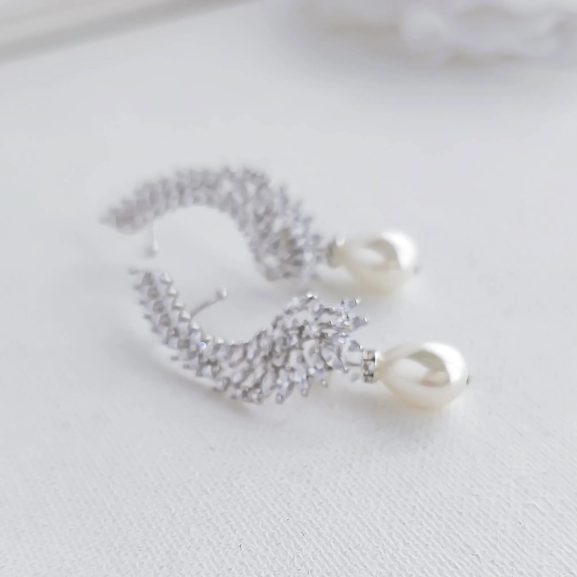 Ear Cuffs With or Without Pearl Drop-Adena