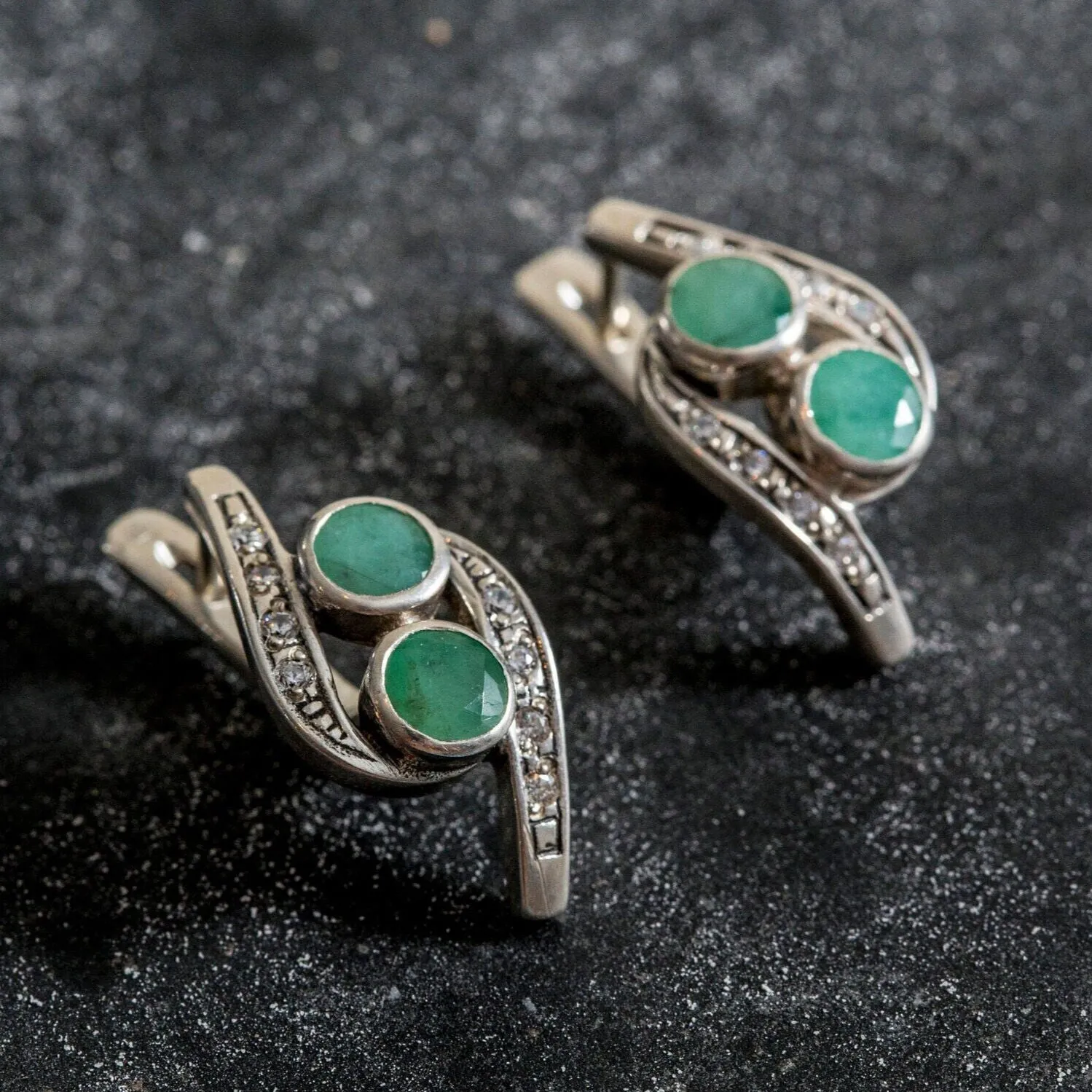 Emerald Vintage Earrings - Green Gemstone Earrings - Bypass Emerald Earrings