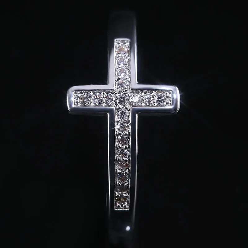 Fashion Jewelry Micro Pave Simple Cross Ring for Women with Zircon in Silver Color