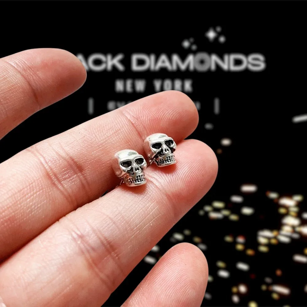 Gothic Skull Stud Earrings