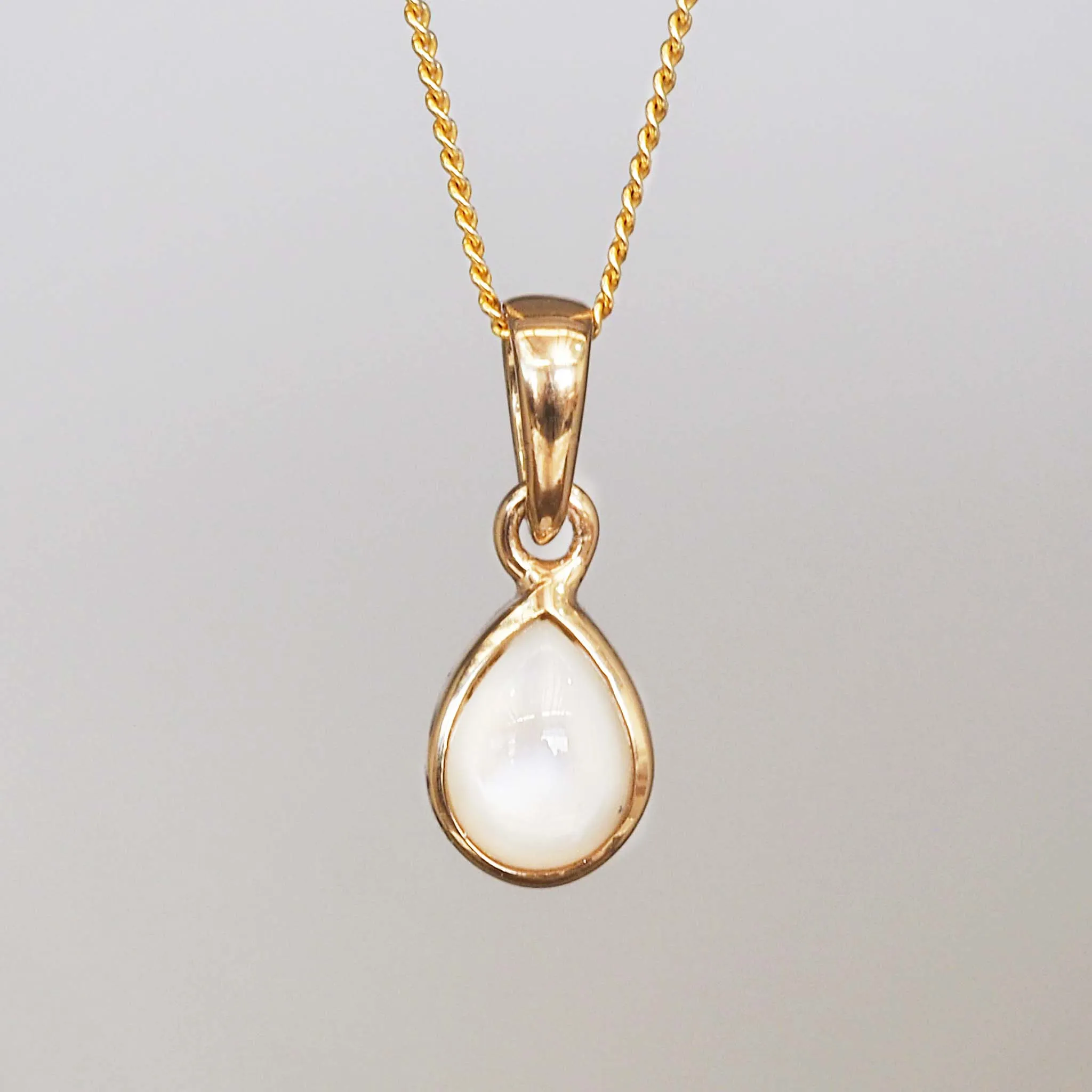 June Birthstone Necklace - Pearl