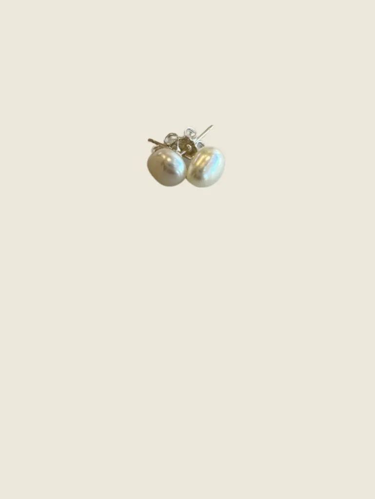 Natural Pearl Stud Earrings