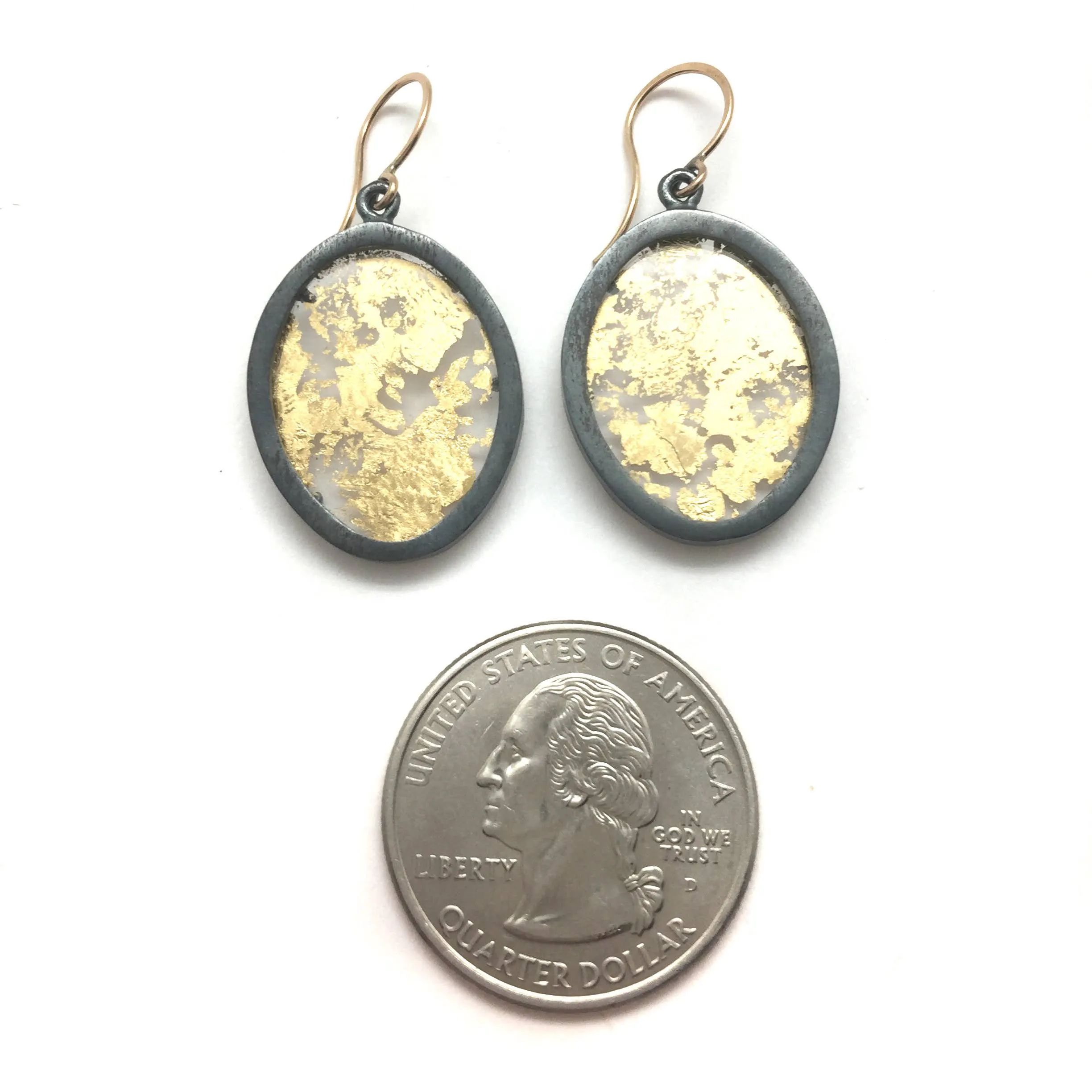 Oval Gold Leaf Memento Earring - Small