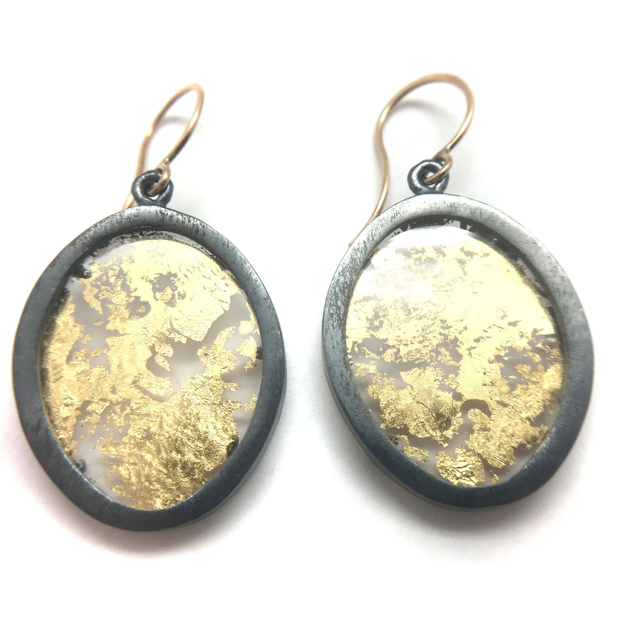 Oval Gold Leaf Memento Earring - Small