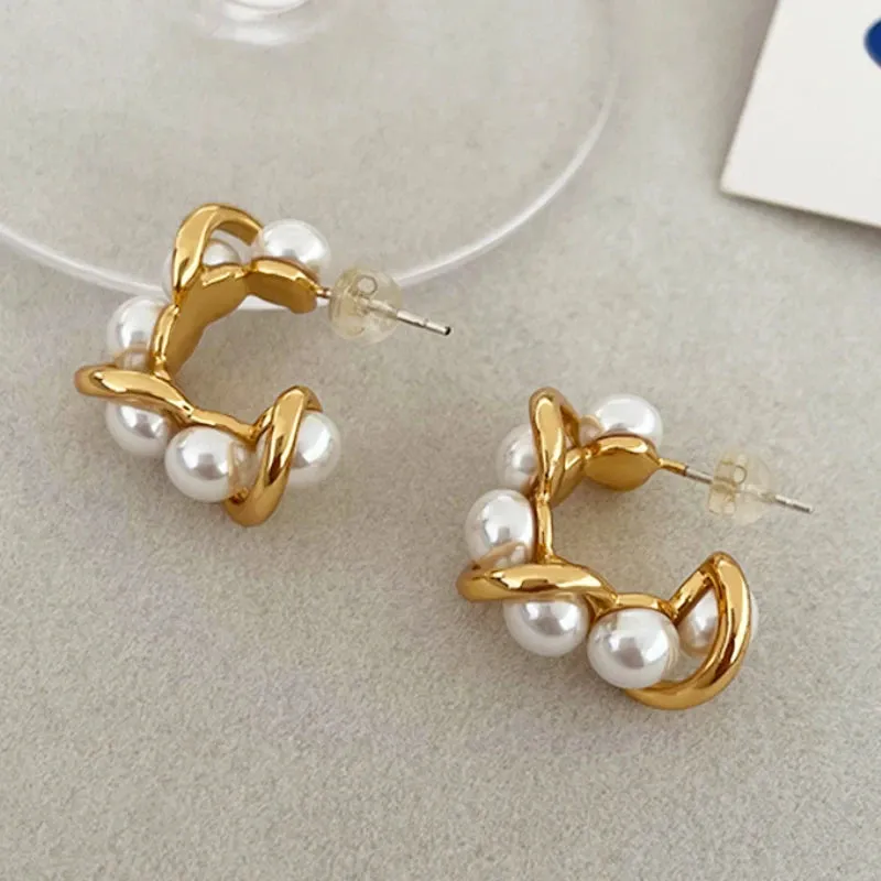 VAIGE Modern Gold Pearl Geometric Hoop Earrings