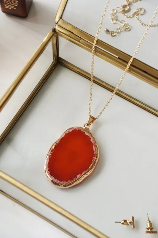 Xander Kostroma Gold Tone & Orange Agate Crystal Long Length Statement Necklace – 68cm   extender, Unique Handcrafted Jewelry, Bold Orange Agate, Perfect for Fashion Lovers and Special Occasions